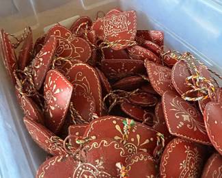 FREE TABLE Wonky painted heart ornaments