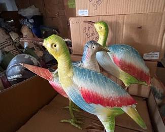 Metal 3 pc. bird set. Discount table. 