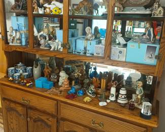 And Lladro figurines in boxes