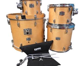 Yamaha Stage Custom Birch Drum Set