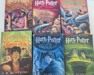 Harry Potter Paperback Collection by Rowling