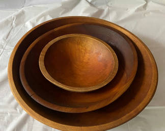 Lot 16: Wooden Nesting Bowls 