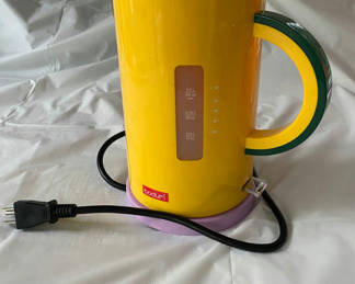 Lot 1: Bodum Electric Kettle