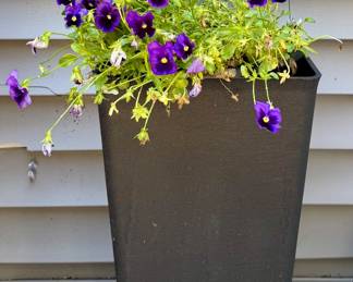 (2) Tapered Lightweight Planters