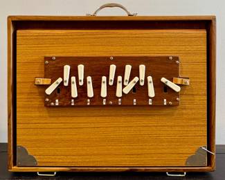 Shruti Box