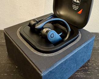 Powerbeats Pro Wireless Earbuds