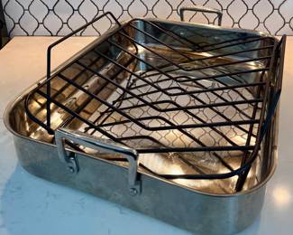 Le Creuset Roasting Pan