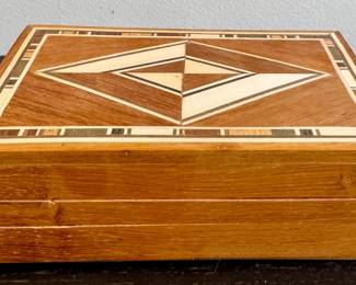Handmade Madagascar Trinket Box