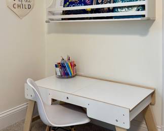 Building Blocks Kids Desk & Chair