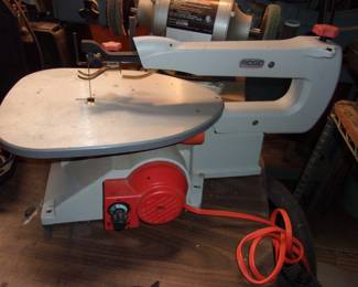 RIGID Variable Speed Scroll Saw