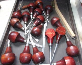 GENERAL Carving Tools Inside Box