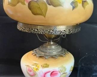 Hurricane lamp. Gone with the Wind.
