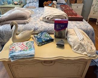 Thomasville bedroom suite