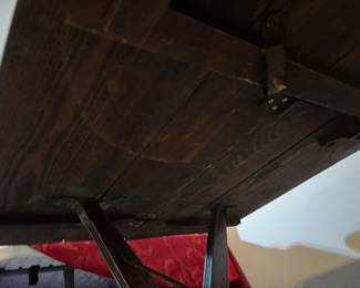 The underside. Antique/Primitive Oak Coaching Table. Super cool item. We thinks it dates from the early to mid-19th century
