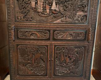 Imported from China at the turn of the century! This writing desk is pristine! 