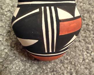 Native American pottery, Vollo family