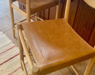 counter height leather seated stools