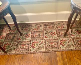 gorgeous vintage rugs--lots of them