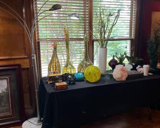 Owner is moving     Lots Of Great Furn. and Decor......