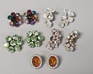 Vintage Weiss Earrings