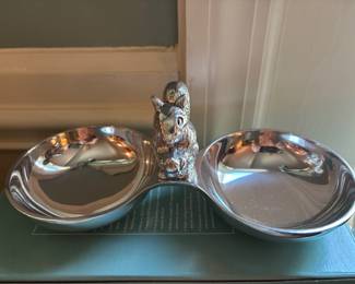 NUT SERVING DISH