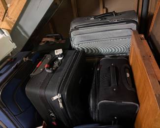 NICE LUGGAGE
