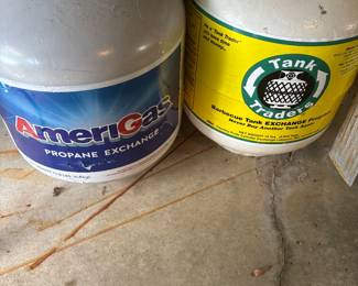 FUEL GAS TANKS