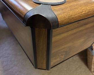 DETAIL OF TABLE