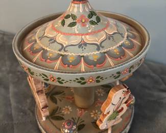 MUSICAL CAROUSEL