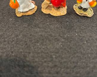 WEE FOREST FOLKS