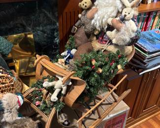 LYNN HANEY SANTA