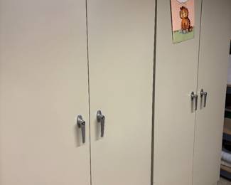 2 METAL CABINETS WITH KEYS