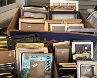 TONS OF FRAMES