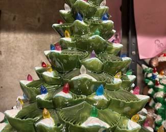 CERAMIC XMAS TREE
