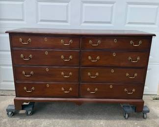 $799  White Fine Furniture Mahogany Chippendale Style 2 over 4 Georgian Dresser
