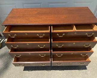 $799  White Fine Furniture Mahogany Chippendale Style 2 over 4 Georgian Dresser