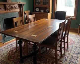 $1400 Henredon Acquisitions Convertable Townley William & Mary Harvest Table Console Dining Table (AI photo No chairs)