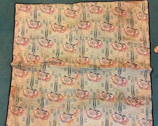 $125 Anatique CrAzY Quilt (dog bone for reference)