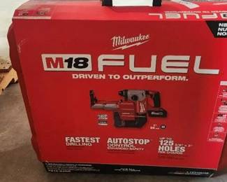 M18 FUEL 18V Lithium-Ion Brushless 1 in. Cordless SDS-Plus Rotary Hammer/Dust Extractor Kit
