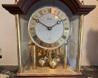 Davenport Quartz Mantel Clock
