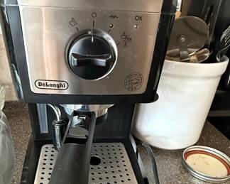 DeLonghi EC155 Espresso Machine