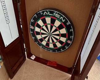 Dart World Official Tournament Dartboard Cabinet Set