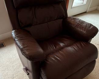 La-Z-Boy Astor Leather Recliner