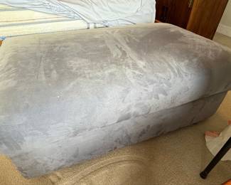 Gray Chenille Upholstered Storage Ottoman