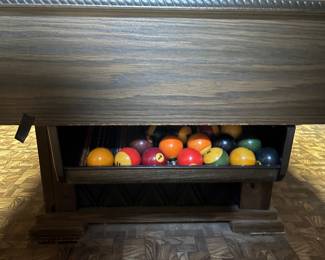 Pool table details