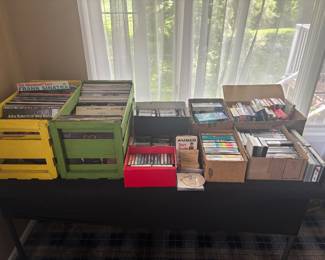 Vinyl, VHS, Cassette