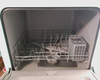 Counter-top dishwasher