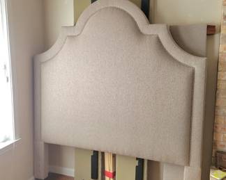 Queen size bed