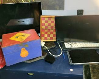 Electronics and decor