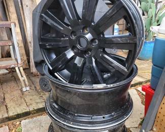 Land Rover rims